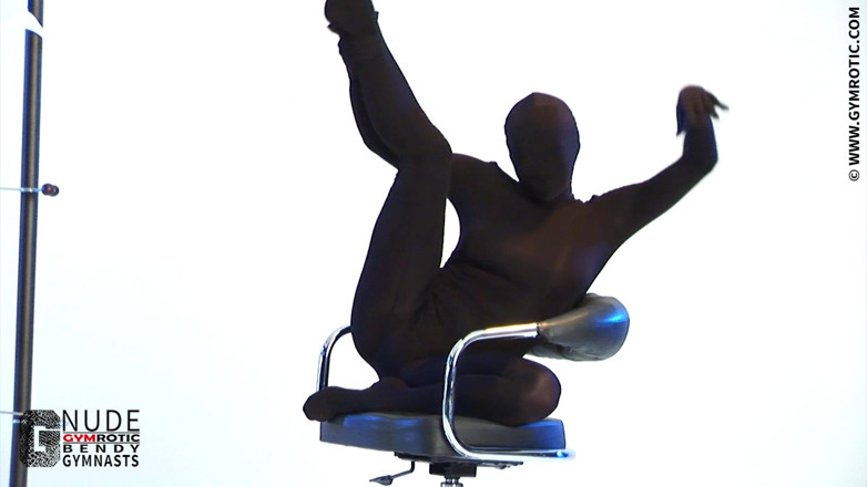 ZentaiDolls: Zentai Kontortion Doll