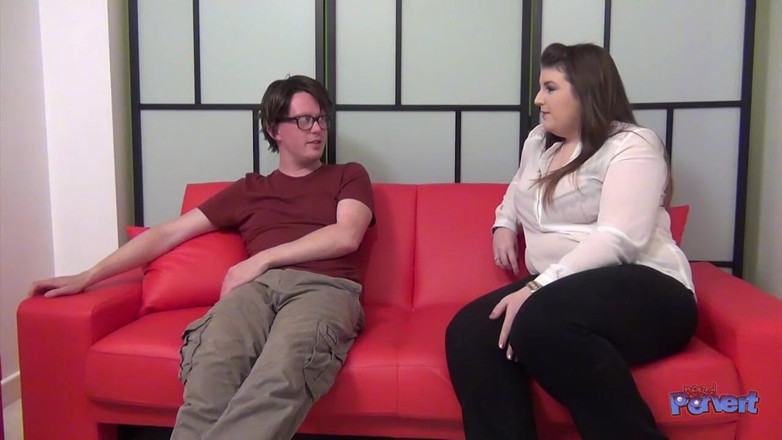 Nerd Pervert: Lucy Lane - dobrovolné kouření