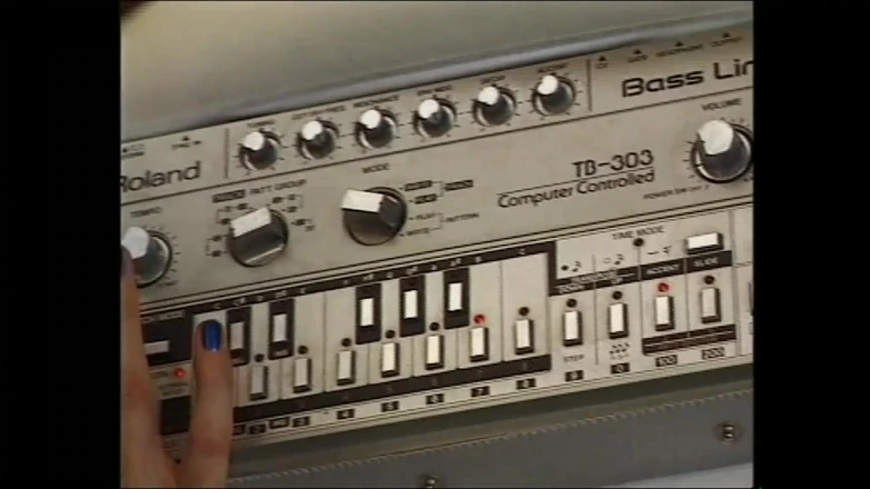 МИЛФ өзінің алғашқы оргазмына ие болды