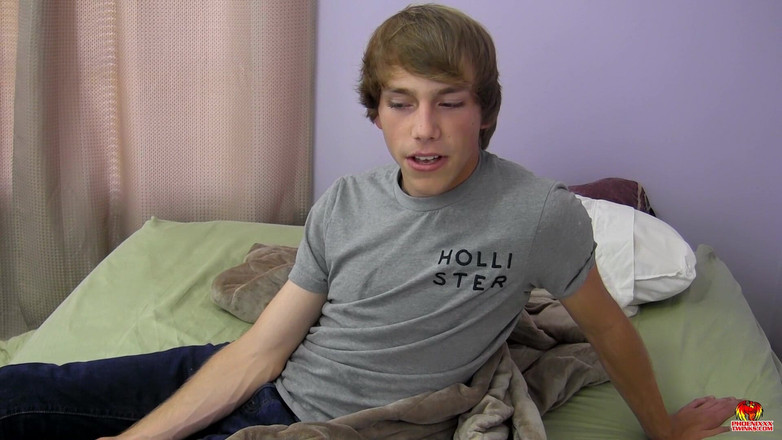 Phoenixxx: Interview d’une jeune jr mignonne