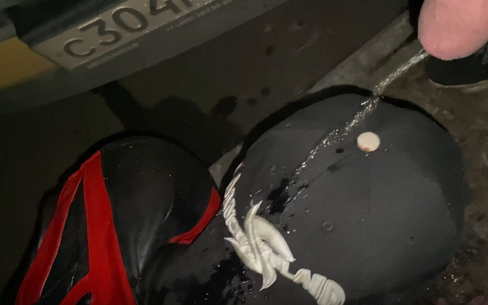 KinkySirius: Night Taximan Fuck Hard and Piss on Leather Biker