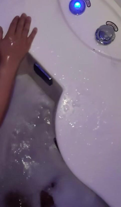 Six my and wife: Baise arabe sous la douche