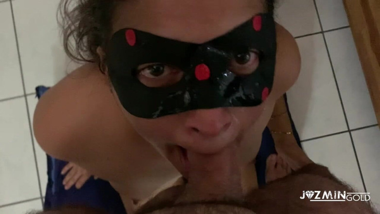 JazminGold: MILF deepthroat panas suka blowjob