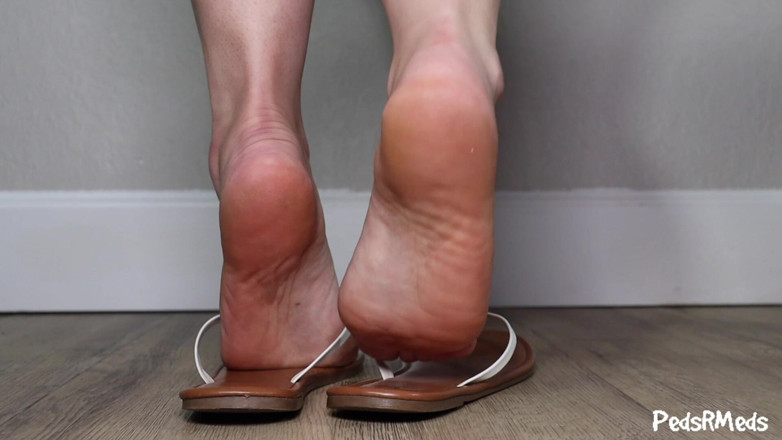 PedsRMeds: Đi chân trần mel tippy toes và bàn chân nhăn...
