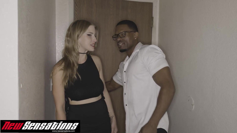 HotwifeXXX: Interracial - Oszukiwanie część 1 - Kompilacje