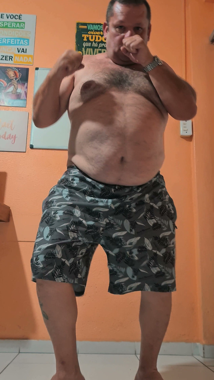 Punchbagplz: Buldozer - experiență de box cu vedere la persoana 1