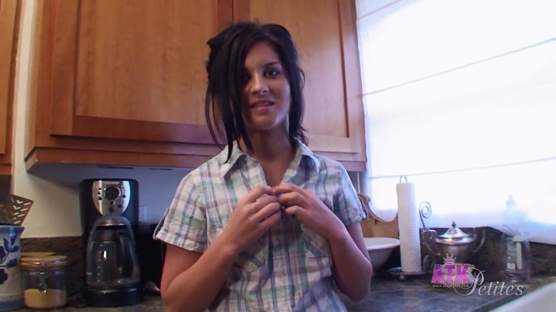 Classic ATK Lesbians: 口交。