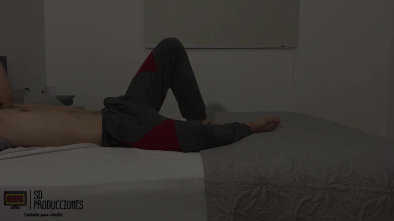 MAFELAGO: Mijn stiefzus geeft me een zeer hete massage - volledig verhaal -...