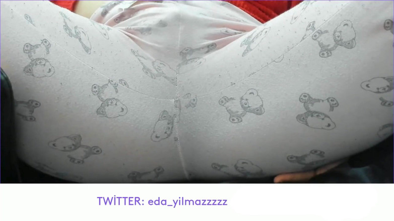 turk_milf_porno: Masturbation in Pajamas