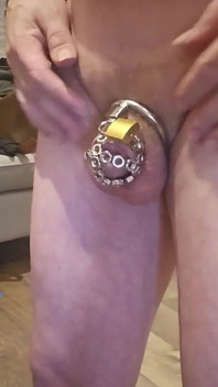 Step-sister Ruby's Chastity Exam Bolt Torment & Wand Overload