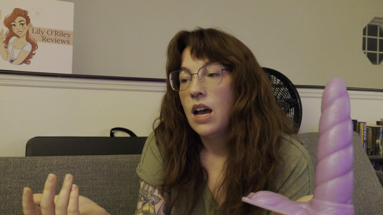 Lily O'Riley: NSFW Revisão do Acessório Místico da Motorbunny