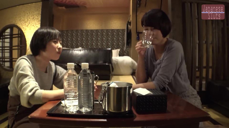 Studio JAV Launcher: Hot Spring Girls Getaway Cheia de Tentação - Ep1