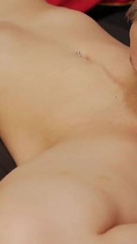 Lustful Husband Licks Pussy His Woman's and She Takes Real Orgasm.
