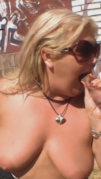 A bunch of horny guys for a horny mature