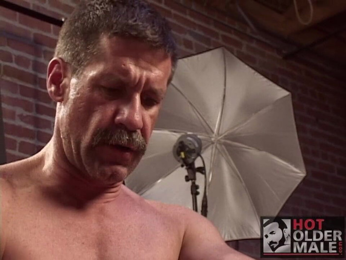 Pantheon men: Daddy Hunt 2: фото стрілок