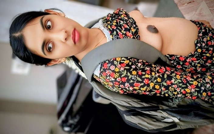 Parizadi: Ich habe endlich meine heiße desi-nachbarin gefickt