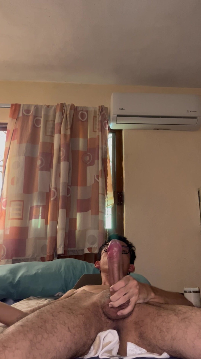 Twink cool: Sialan kondom dan cumshot kaya