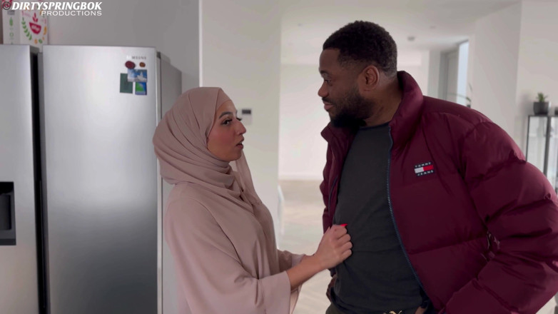 Aaliyah Yasin: Hungry Muslim Girl Breaks Her Fast with BBC
