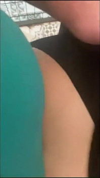 Büyük götlü orta yaşlı seksi kadın