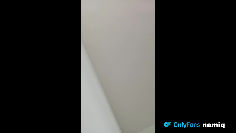 Dakotasex: Krásná Latina ráda natáčí, zatímco její růžová kundička je penetrována