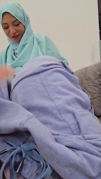Mireasă hijabi partea 2 - întâlnire anală