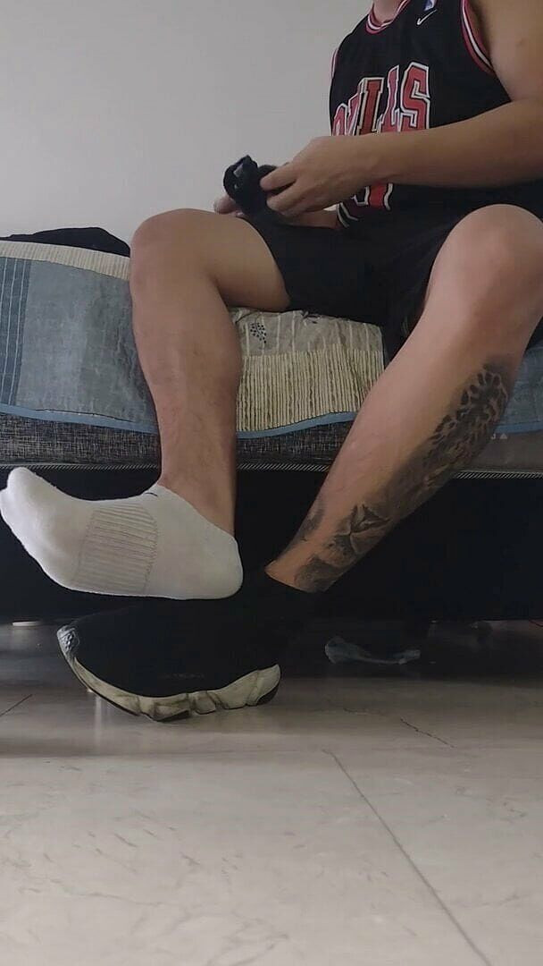 Tomas Styl: Kaki besar Latino