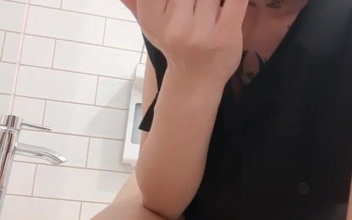 Alla Hale: Fuck Me in Toilet in the Shopping Center
