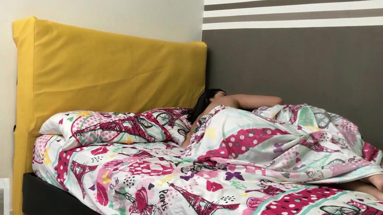 MelanieCaceres: Đụ intesas bởi cha dượng của tôi cuckold trong phòng...