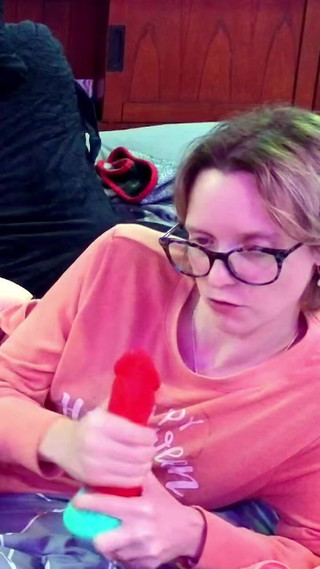 SexyGamerMomma: První JOi: špinavě mluvící manželka tě nenechá stříkat