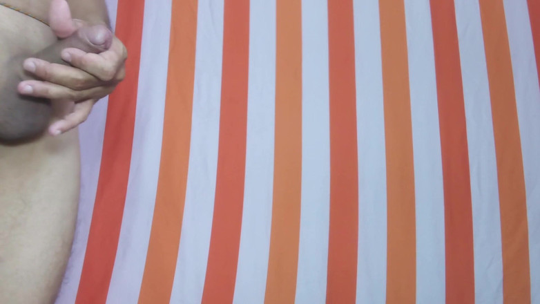 Valkyrieandluigy: पत्नी चूस रही है