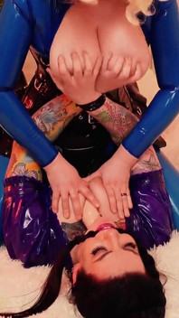 Lesbisk knull sammanställning - grov sex med saftig fitta - latex strap -on femdom jävla