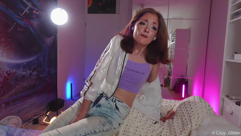 Cissy Glitter: Lovense控制高潮角色扮演