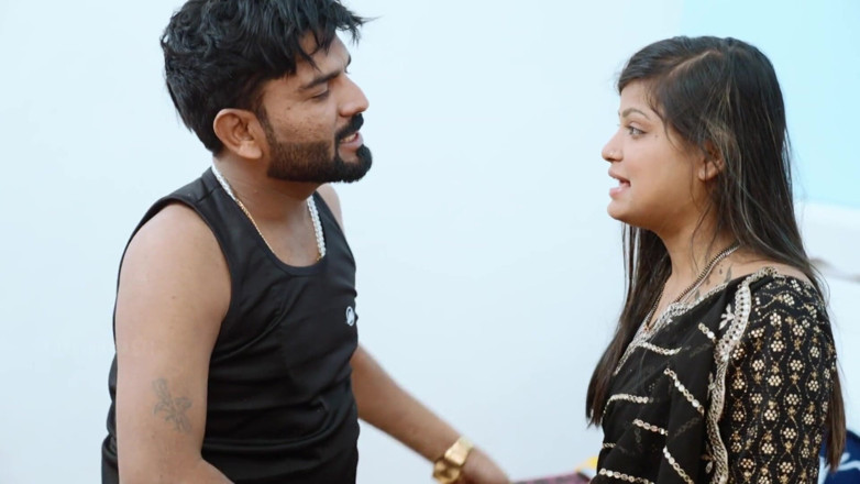 Aaka: Desi Indian Wife Suhana Hard Core Sex with His Husband...