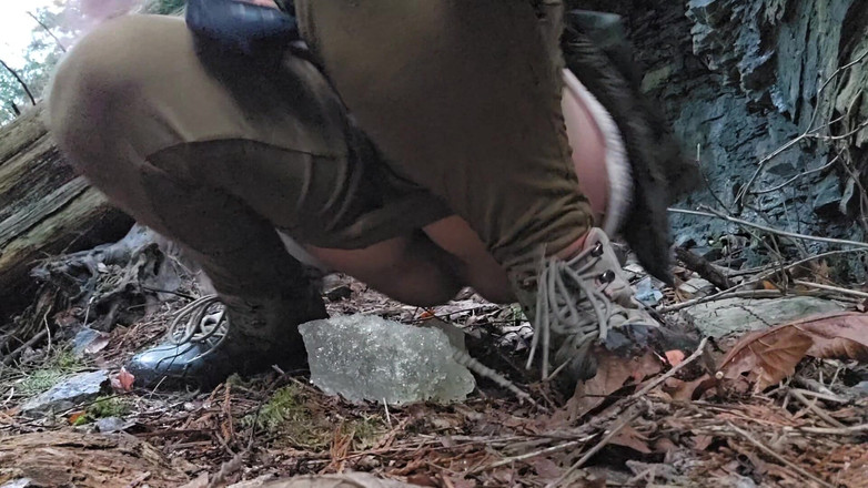 Nerdy_faery: Expedição De Xixi No Gelo