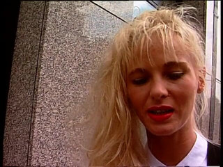 Lucky Cooch: Cute blond in front of camera