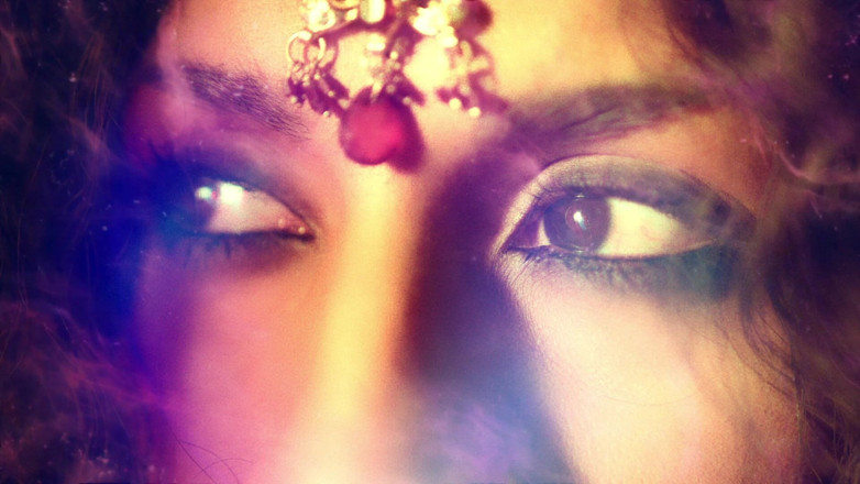 Moony: sabse dhimi param tantrik lingam maalish sukhad ant