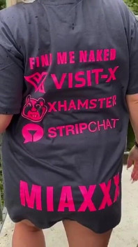 Miaxxx Follow Me