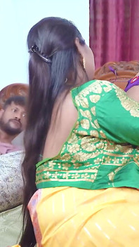 Indiancă desi două bhabhiji se fute cu Devar și are parte de ejaculare înăuntru (sex în trei complet hindi audio film)