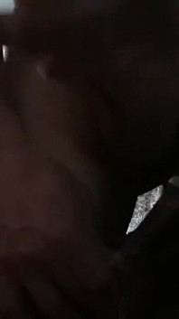Seksowna masturbacja solo big cock