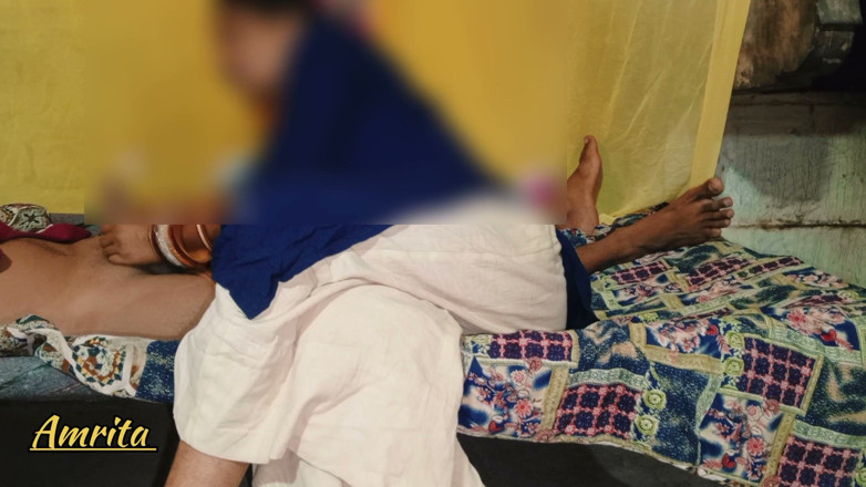 Amrita32: Abang tiri desi India panas dalam undang-undang dan adik tiri...