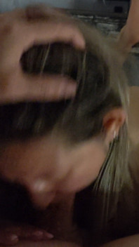 我妻子喷射