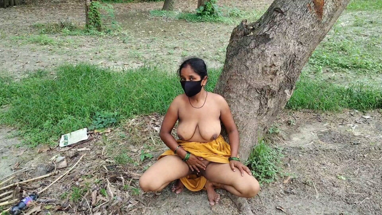 Village bhabhi sex: Took My Wife Deep Into the Jungle Built a Hut...