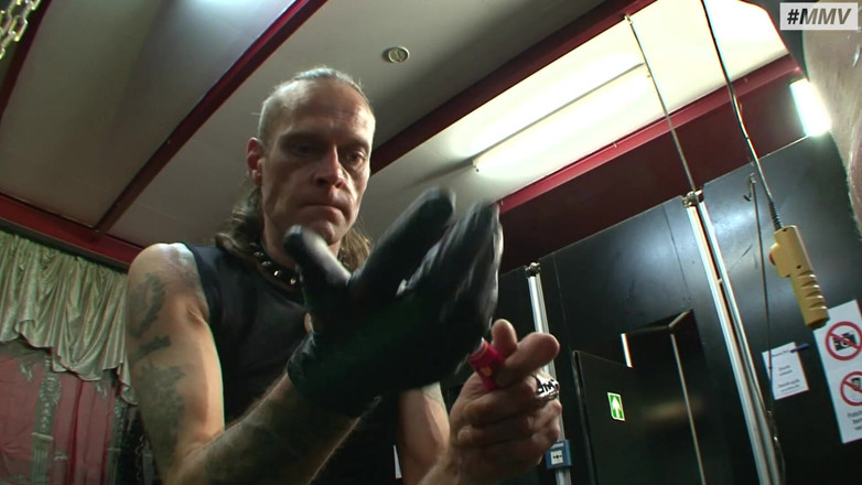 German BDSM MMV: German BDSM - Slave Girl Fisting