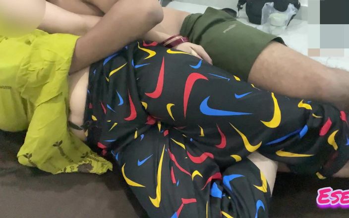Sammy Sins: Il marito scopa la sorellastra della moglie da dietro