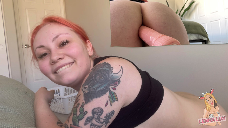 Lenna Lux: Praktyka analna pieprzenia maszyny