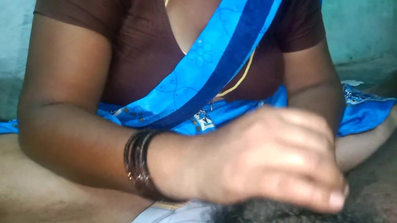 Priyanka314: Indická desi manželka v domácnosti Pěkné kouření