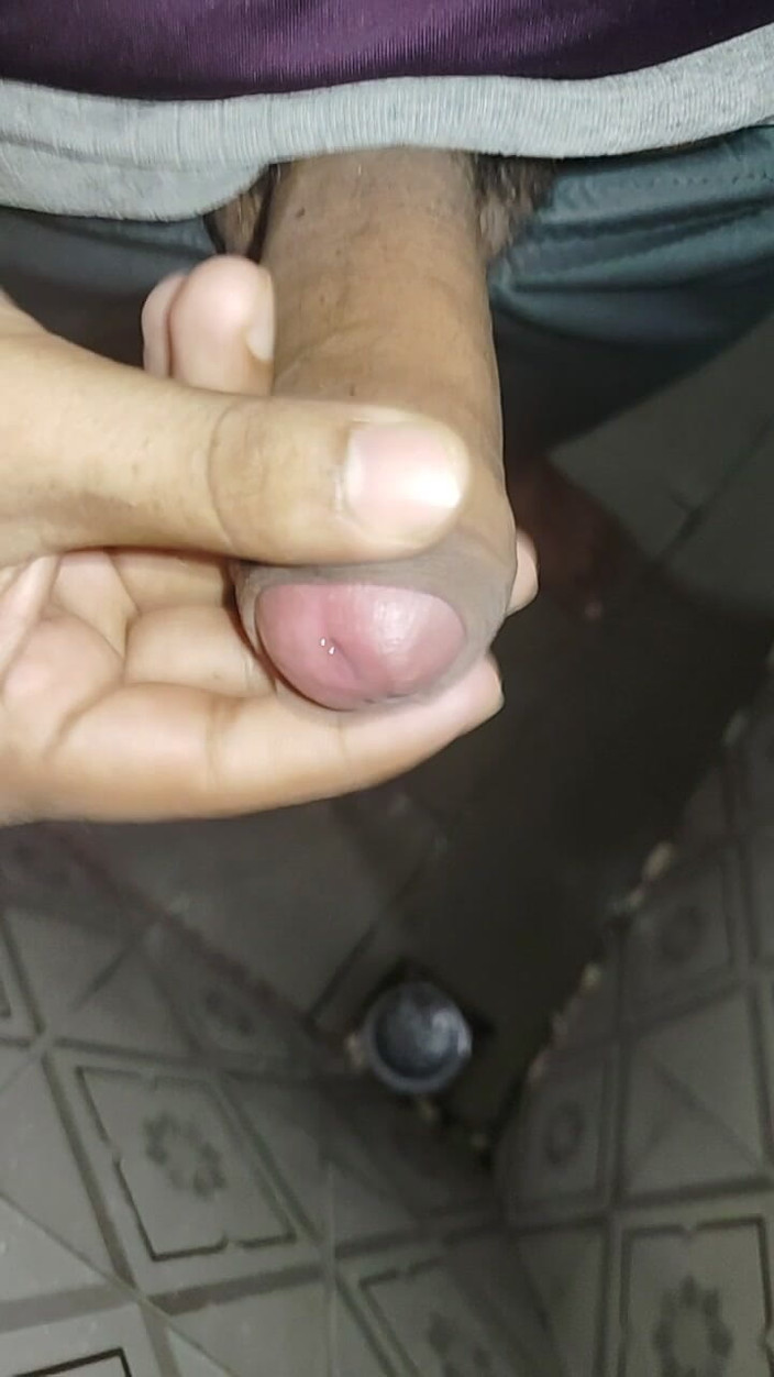 Aakashu09: Seks w łazience