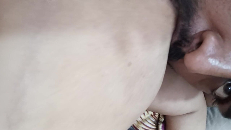 Catchybusty: Indiana menina de Delhi gosta de sexo