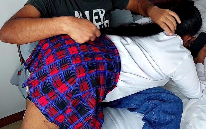 sexybrownis: Meine süße stiefschweine hat mir gesagt, ich soll ihren pferdeschwanz...