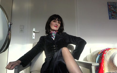 Lady Victoria Valente: Saténové shawls ascot cravat fit